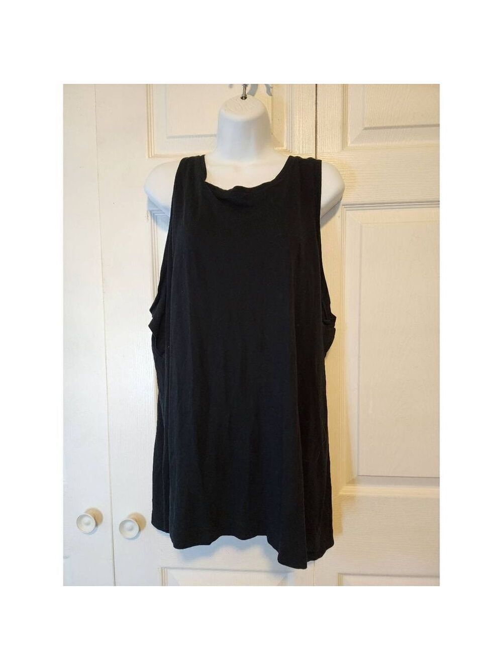 Old Navy Black Maternity Tank Top
